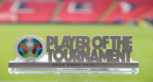 رسميًا.. دوناروما أفضل لاعب في يورو 2020